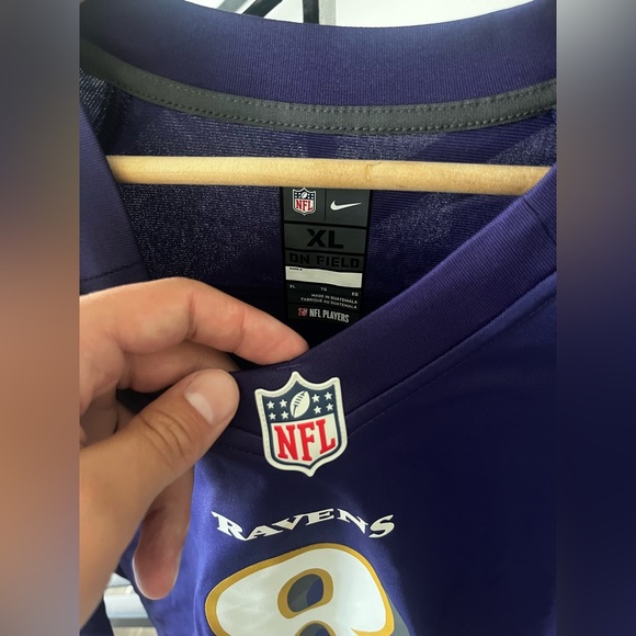 Lamar Jackson Jersey - Mens XL Purple and White - Picture 3 of 6